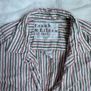 EUC Frank and Eileen Barry Shirt Crinkle Cotton Stripe
